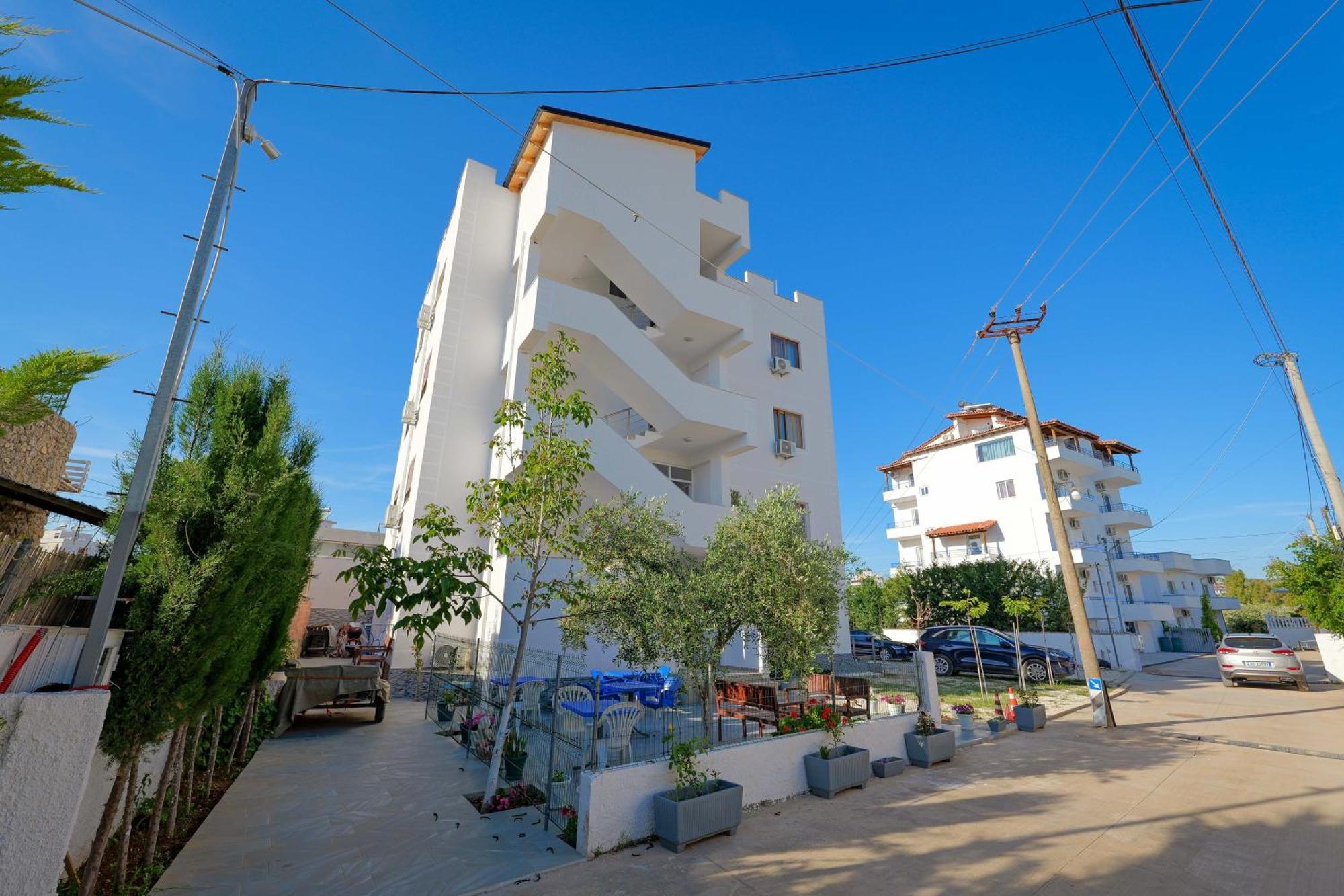Central Garden Residence Sofia - Free Parking Ksamil Eksteriør bilde
